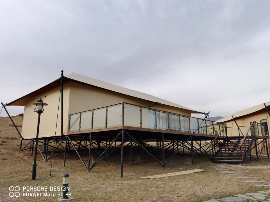 羽毛球场篷房: 为赛事提供完美庇护-3