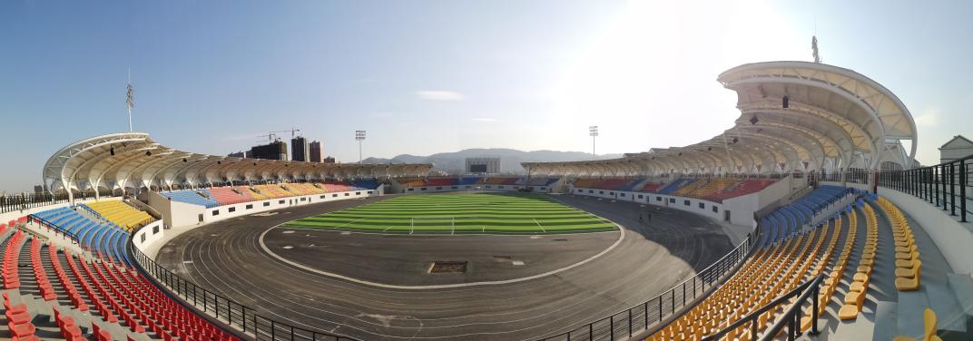 雨棚张拉膜结构: 舒适与美感并存的建筑艺术-3