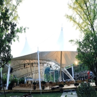 景观膜结构看台”：打造完美观赛体验的独特设计 